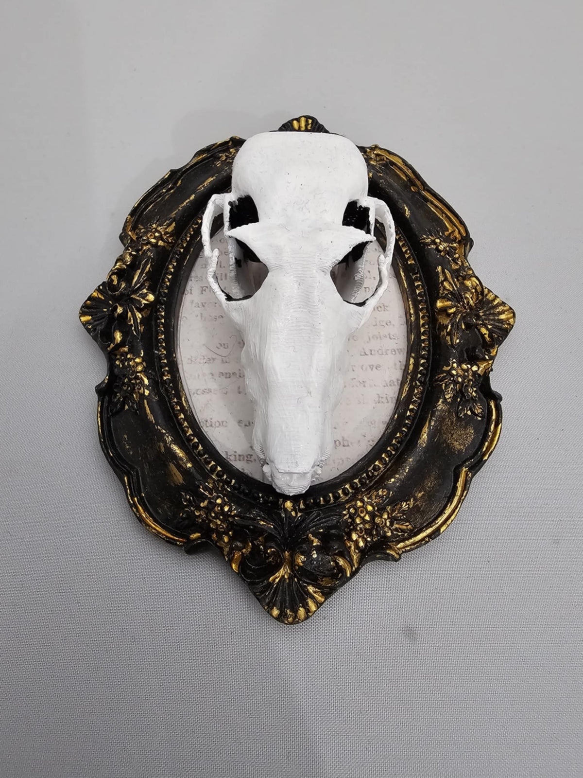 Deadhead - Bat Skull, Black/Gold Frame